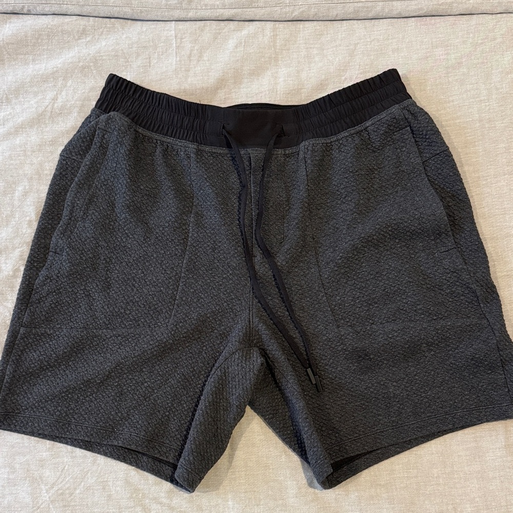 Lululemon Athletica Charcoal Textured Shorts
Size L